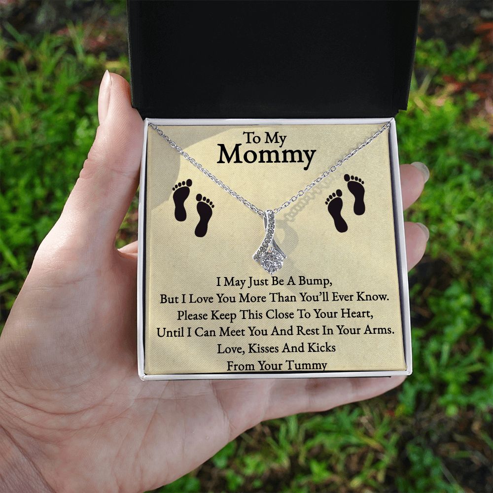 Alluring Beauty Necklace For My Mommy(Yellow & White Gold Variants)